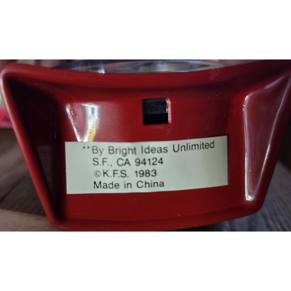 Vintage 'Old Fashioned' Red Betty Boop Alarm Clock 1983 WORKS - Picture 7 of 13